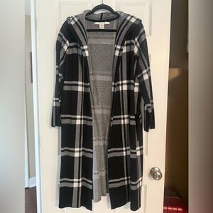 Women’s Max Studio Black and White Plaid Cardigan